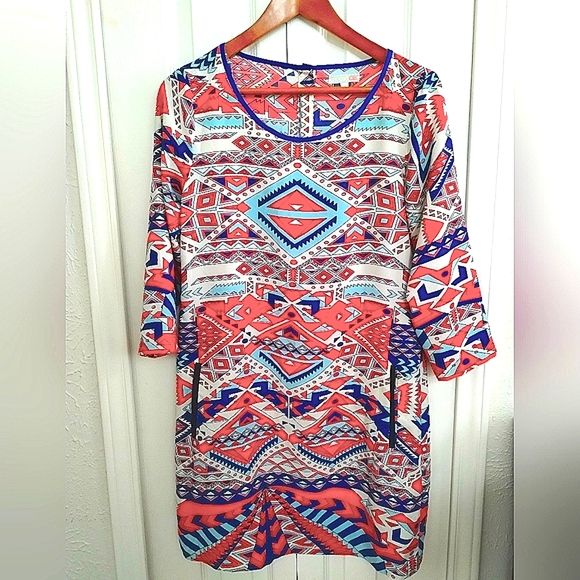 Mod Abstract Dress, - Picture 9 of 14